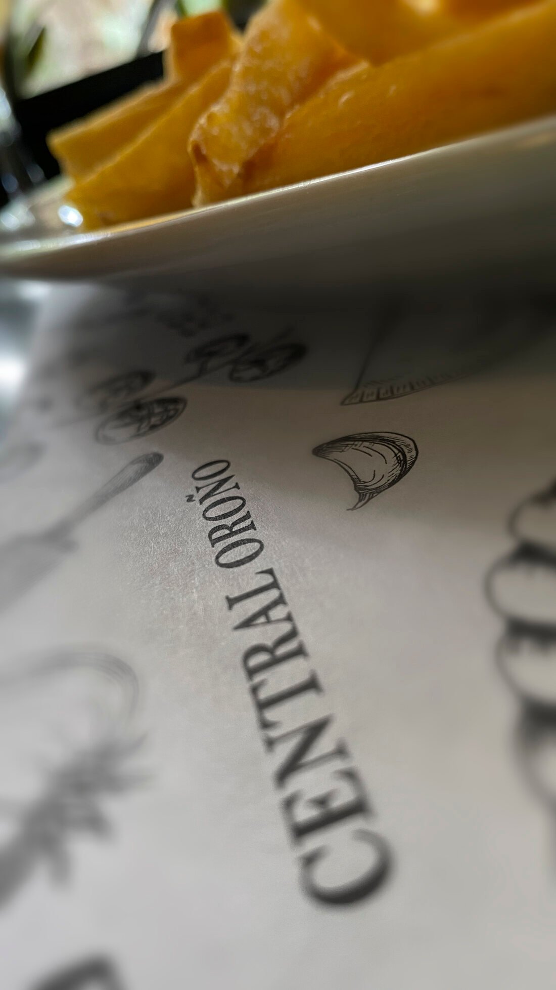 Identidad visual de Central Oroño
