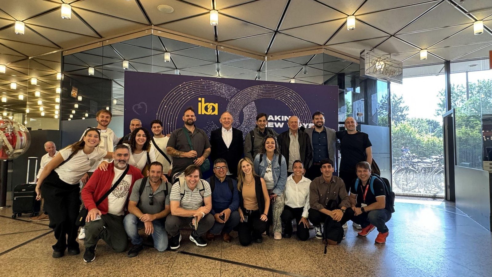 Equipo de Grupo Cheff en la feria internacional IBA